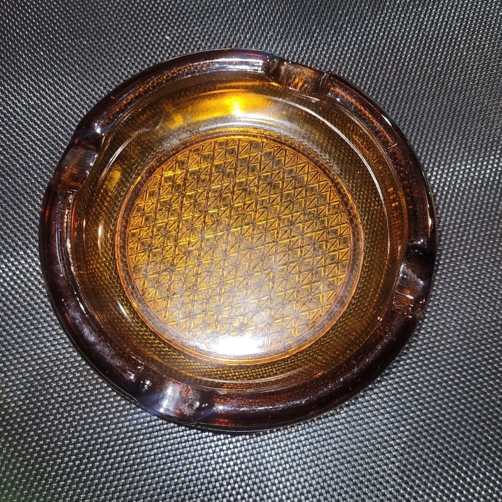 Vintage Amber Glass Round Cigar Ashtray Mid Century Diamond Pattern